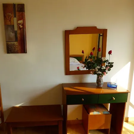 Apartment Garden/amazing Sunsets/near The Beaches *
